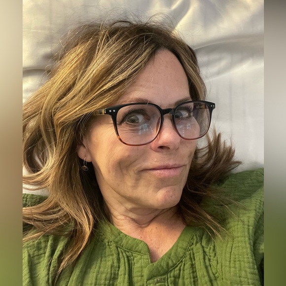 Meet your Posher, Shirleen - Picture 3 of 4